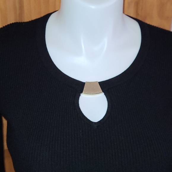 I.N.C International Concepts Keyhole Sweater - Picture 2 of 6